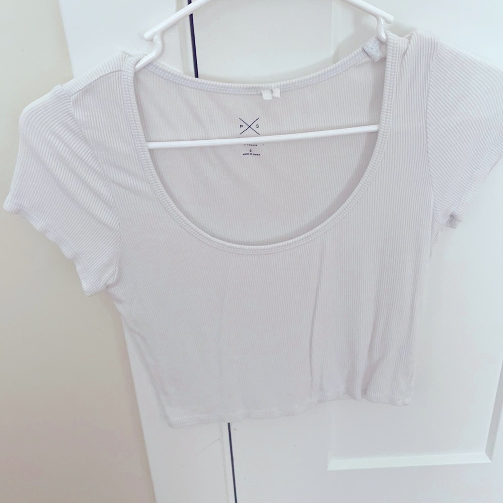 White scoop neck crop top pacsun